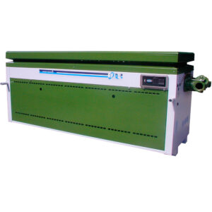 Caldera para servicios generales con inductor de tiro